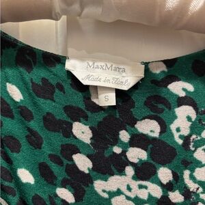 MaxMara Green and Black Abstract Print Top Size Small